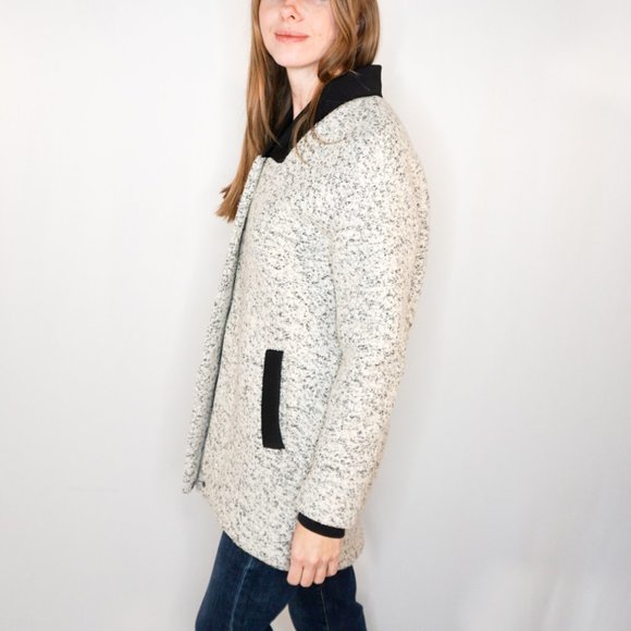 GUESS Oversized Boucle Marled  Zip-Up Jacket - Picture 4 of 7